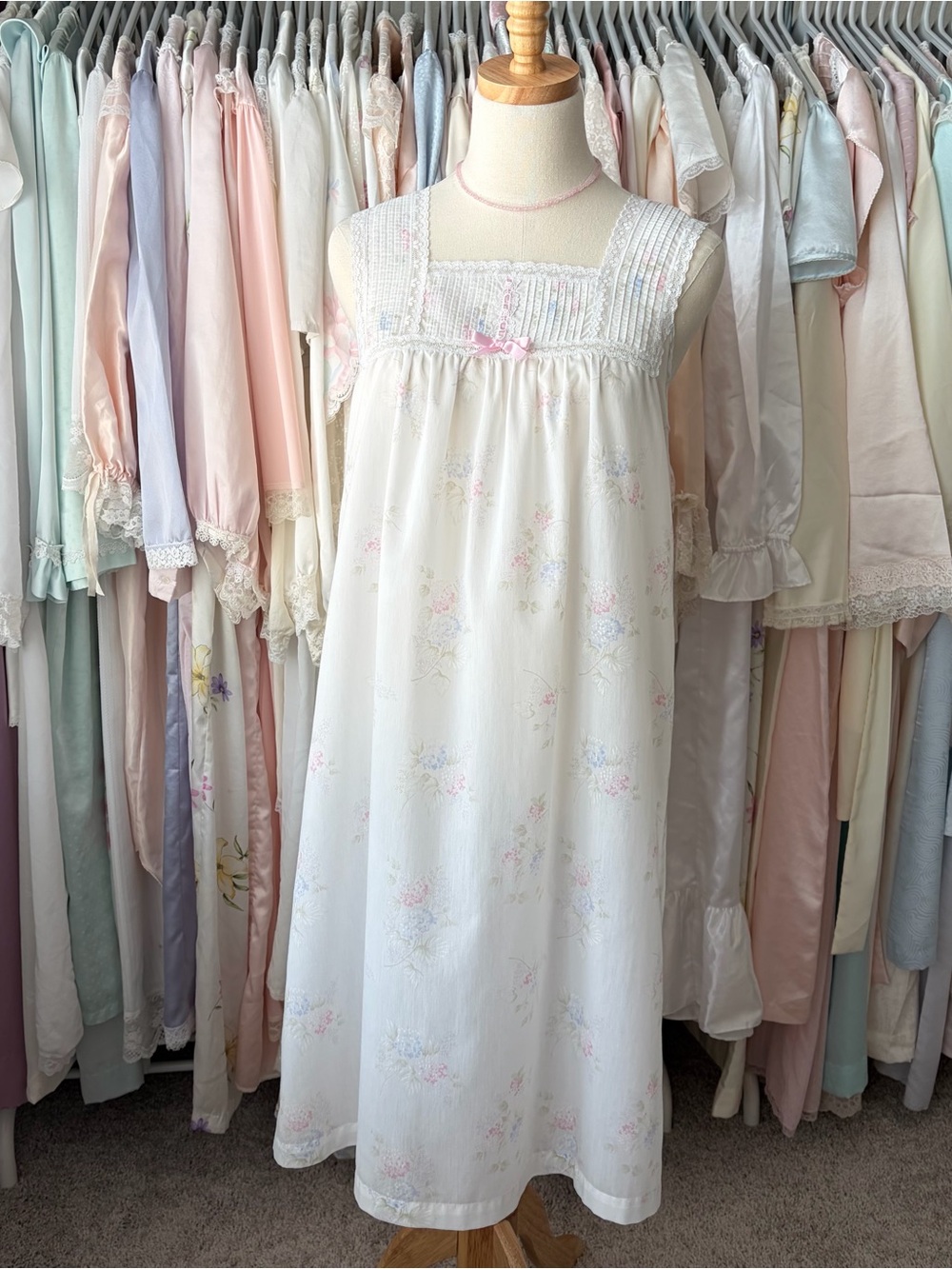 vintage barbizon floral pintuck lace trim dress nightgown s